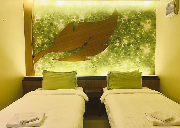 Le Ram No Window Hotel